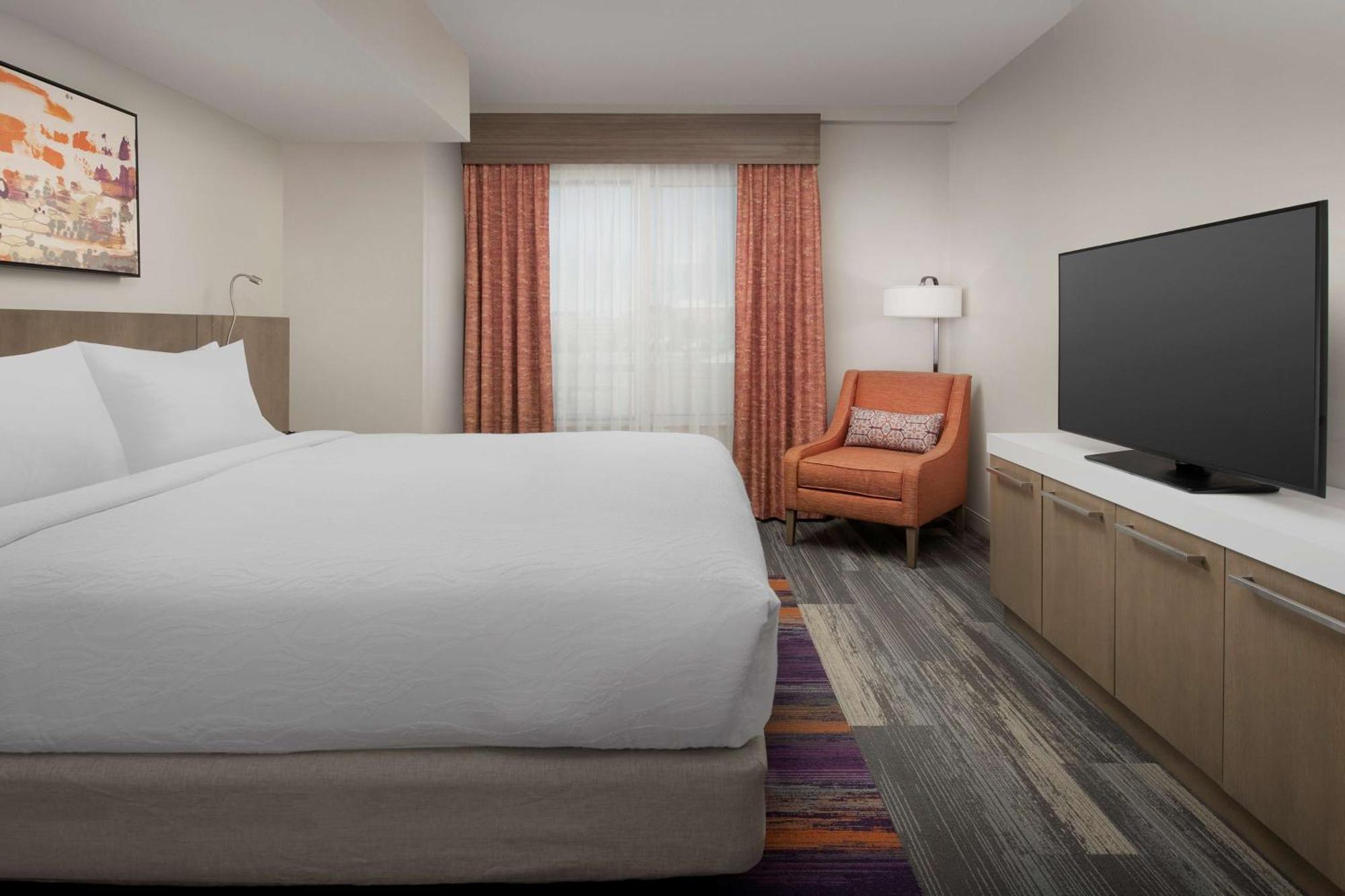 Hilton Garden Inn Columbia Airport, Sc Экстерьер фото