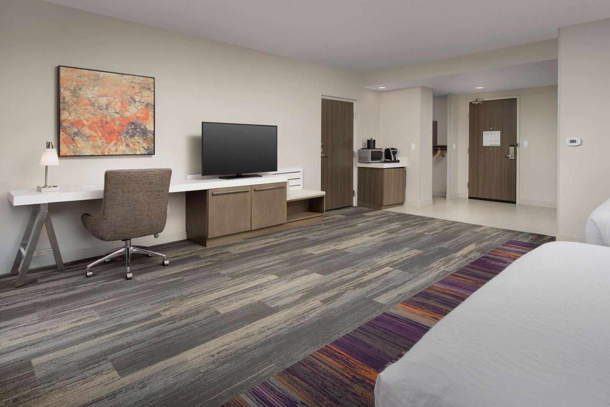 Hilton Garden Inn Columbia Airport, Sc Экстерьер фото